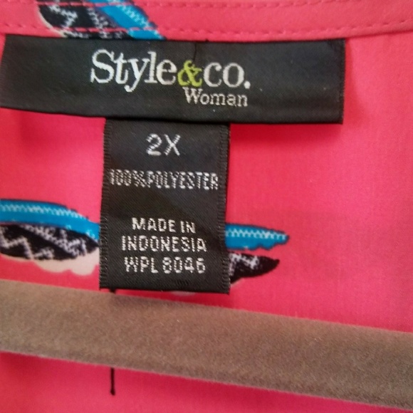 Blouse - Picture 2 of 3